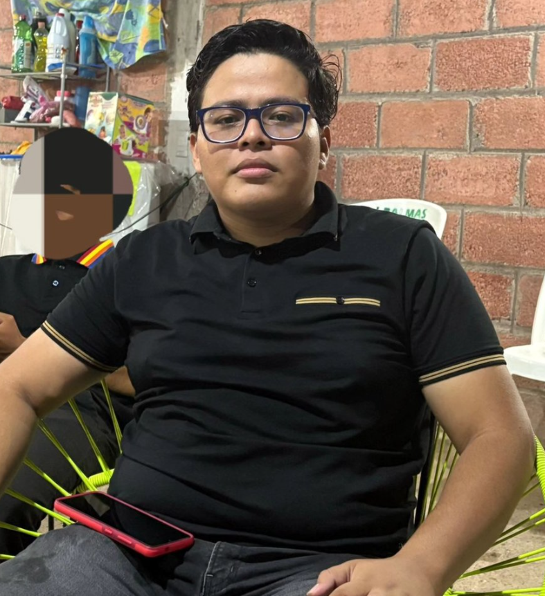 <em>Alejandro C.</em>